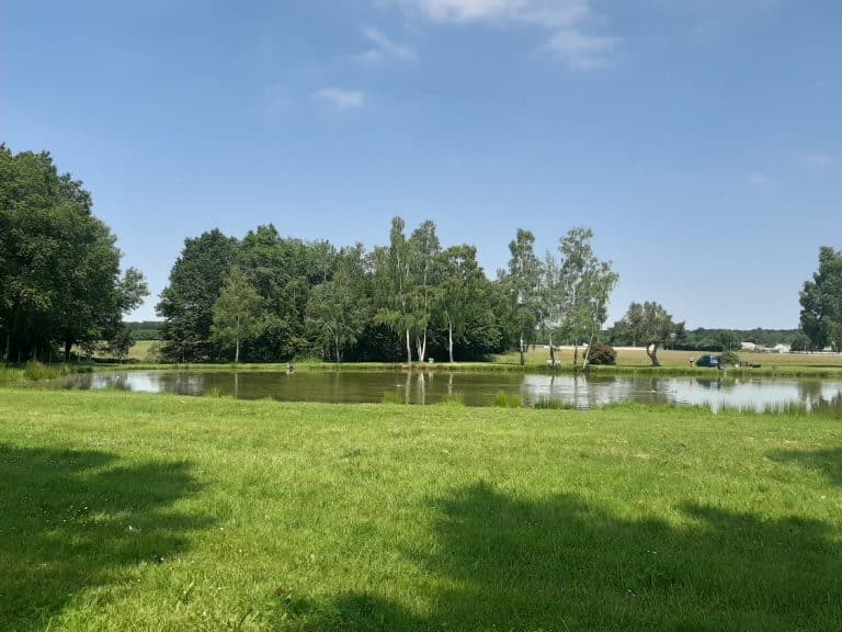 Pêche à l&rsquo;étang communal de Nesploy