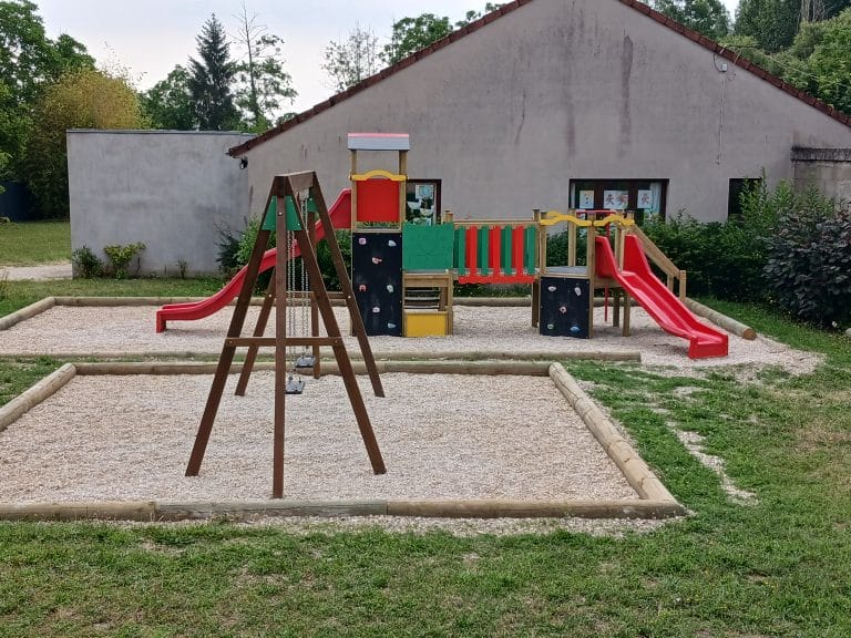 Aire de jeux Pressigny-les-Pins