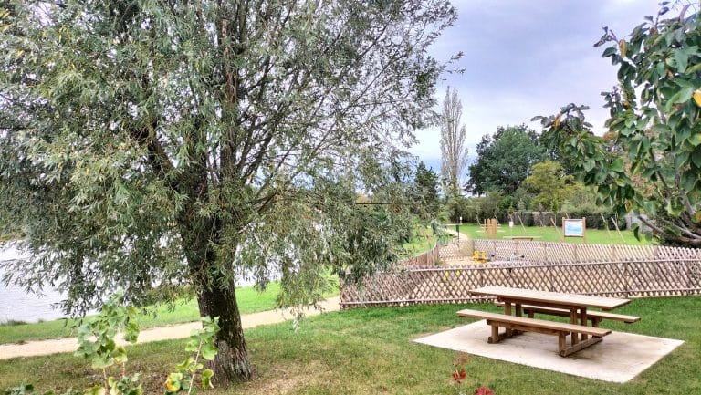 Aire de stationnement pour camping-car