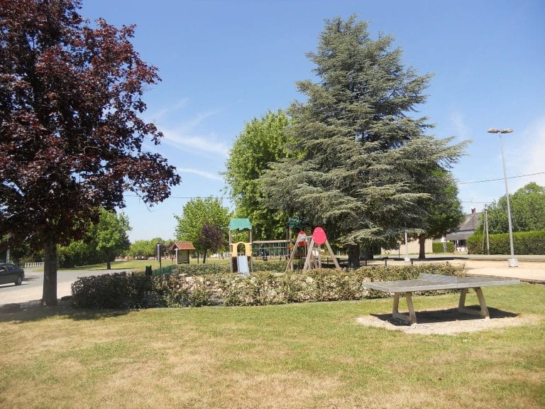 Aire de jeux d&rsquo;Ouzouer des Champs
