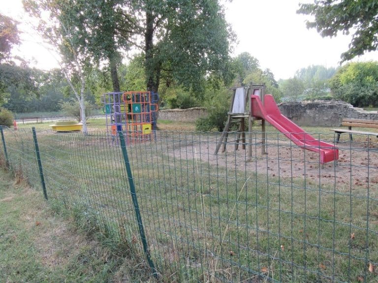 Aire de jeux de Montbouy